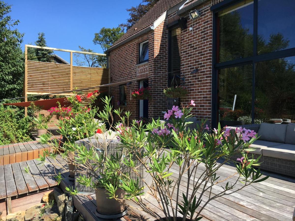 La Chambre Du Chemin Vert : Spa Piscine Sauna Jodoigne Exteriér fotografie